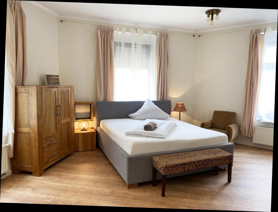 Apartment Eva Chemnitz Eksteriør billede